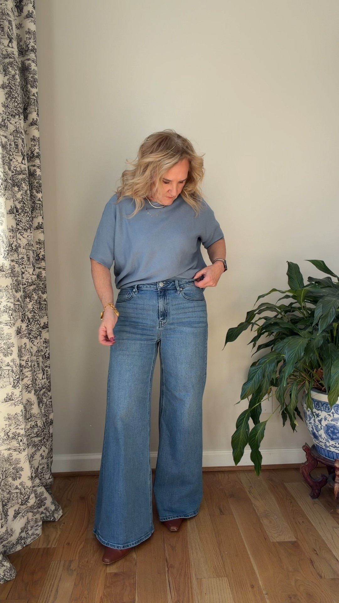 I love this blue color that Quince has come out with. This is a cotton cashmere sweater. I’m wearing a medium. But there are many different styles available from cashmere to Cotton.
These are the Palazzo jeans. I’m wearing a size 29.

#LTKOver40 #LTKPetite #LTKSeasonal