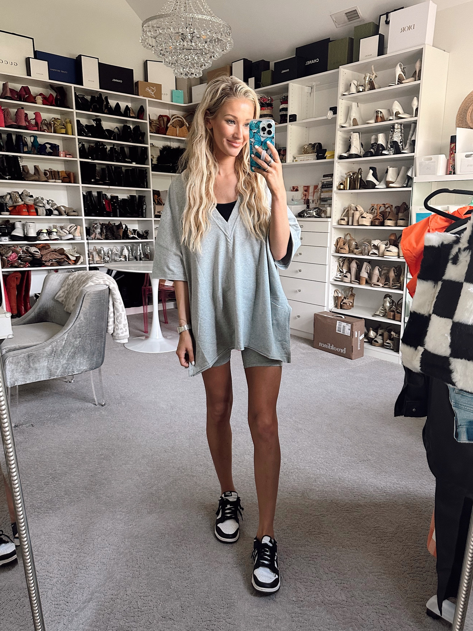 Free people movement reversible set (wearing a small). Nike pandas TTS. 



#LTKstyletip #LTKshoecrush #LTKunder100