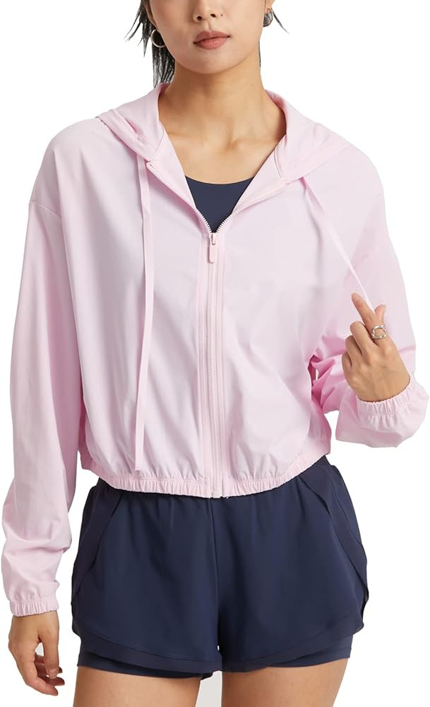 altiland Women's UPF 50+ Sun Protection Cropped Jackets Zip Up Cooling Shirt Athletic Workout Run... | Amazon (US)