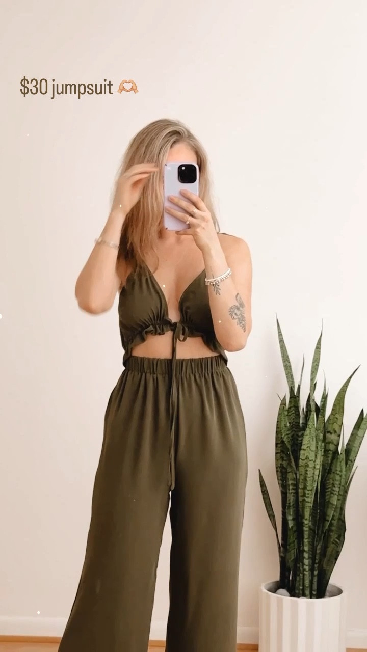 $30 jumpsuit! Perfect for beach trips, festivals, going out, and more 

#LTKFestival #LTKtravel #LTKunder50