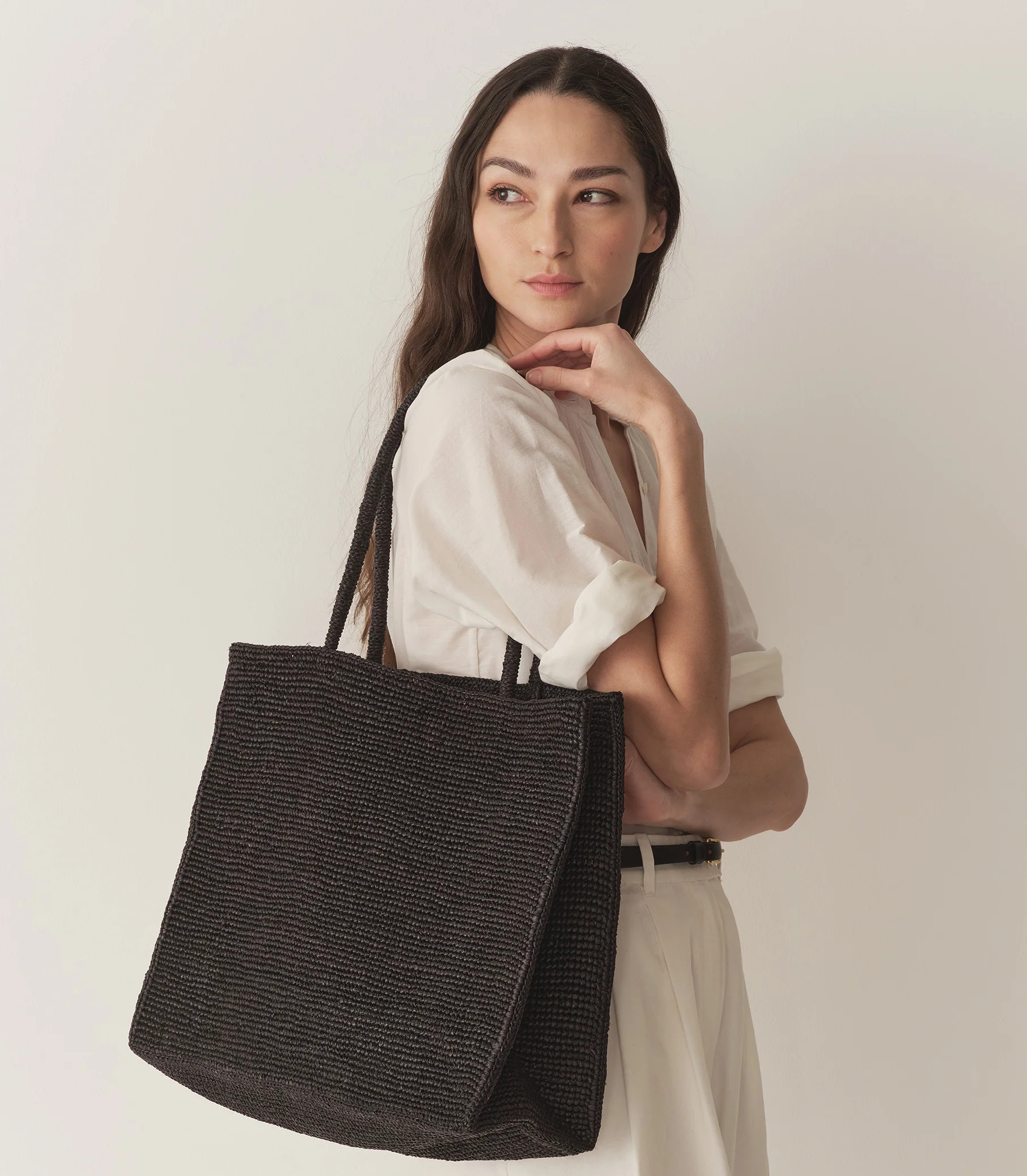 Grande Mathilde Bag - Black Raffia | DÔEN | DOEN