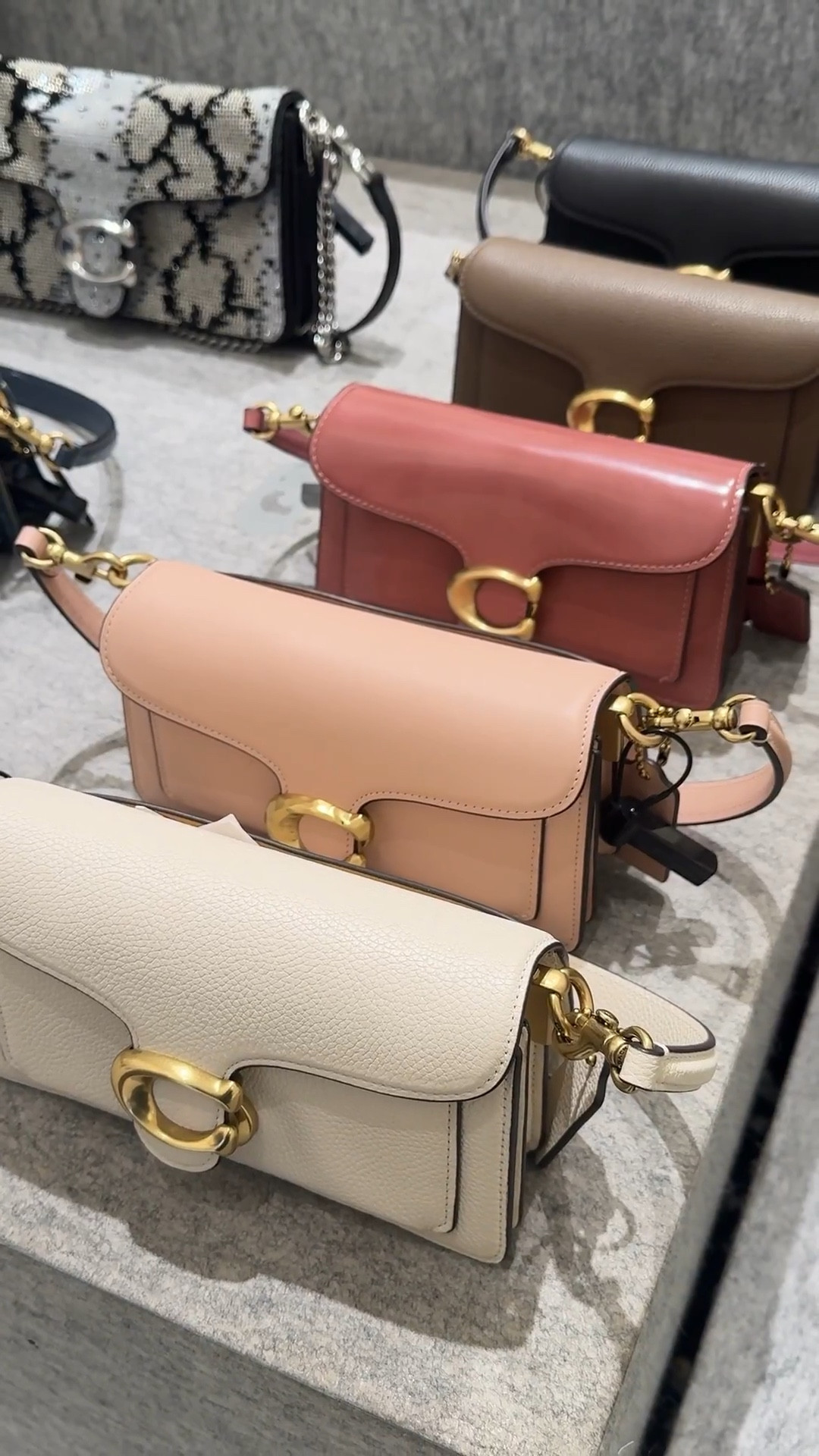 Valentine’s Day gifts for her 💕💌💐

#LTKgiftguide #LTKuk