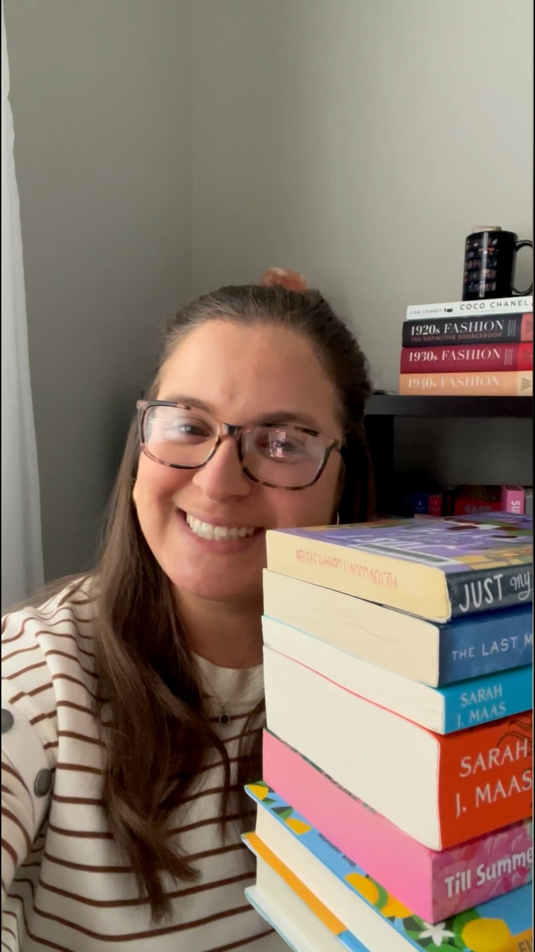 July Reading Recap 📚

I had a great reading month in July and finished 14 books (not 17). I got into a slump towards the end of the month but still finished strong and I’m hoping for another good reading month in August!

Reading wrap up, reading, recap, what I read in July, fantasy, thriller, romance, novella #ReadingWrapUp #readingrecap #WhatToRead #BookRecommendations #SummerBooks #SummerReads #WhatToReadThisSummer #JulyReadingWrap #JulyReadingRecap

#LTKFindsUnder50 #LTKActive #LTKFindsUnder100