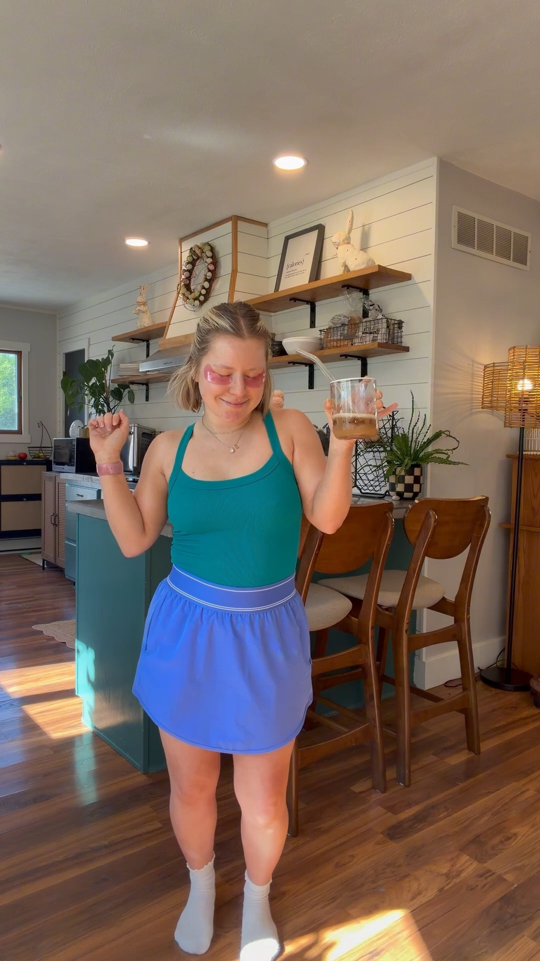 It’s a great day when your coffee tastes just right, in a super cute glass and you have on a cute workout fit ☺️

#LTKdayinmylife #LTKmorningroutine #LTKootd