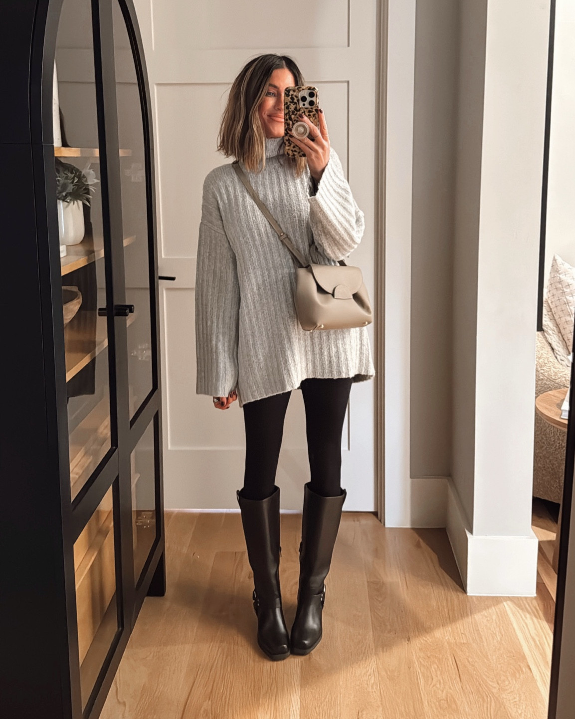 I sized up to a medium in this sweater to wear with leggings. So cute, comfy, and perfect for fall!! 

#LTKSaleAlert #LTKStyleTip #LTKFindsUnder50