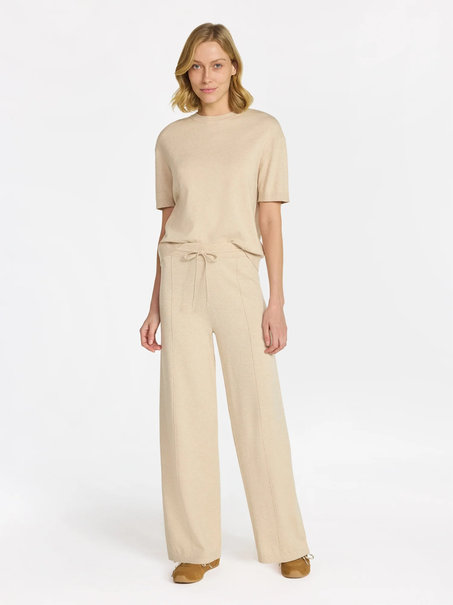 Time and Tru Women's Jersey Short Sleeve Top and Sweater Pants Set, 2-Piece, Sizes XS-3XL - Walma... | Walmart (US)