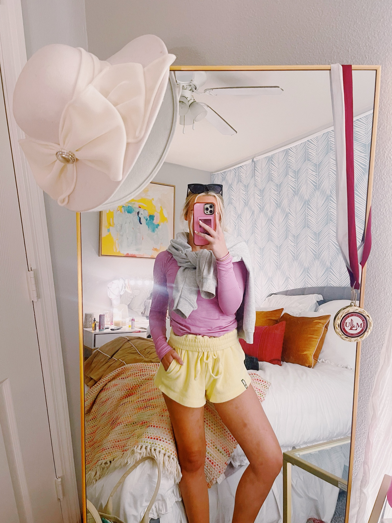 CLASS FIT!!💛💛💛

#LTKActive #LTKstyletip #LTKtravel