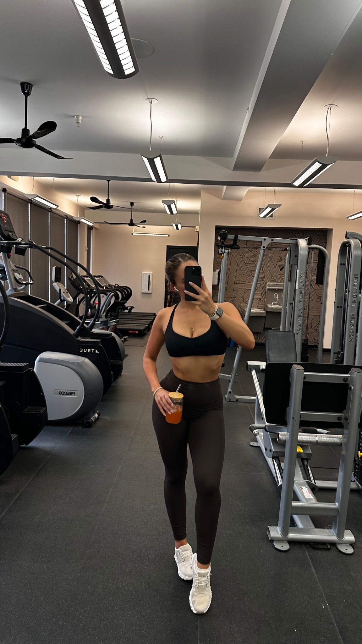 workout set of the day 🤎

one of my favorite combos 

#LTKActive #LTKFindsUnder100 #LTKStyleTip