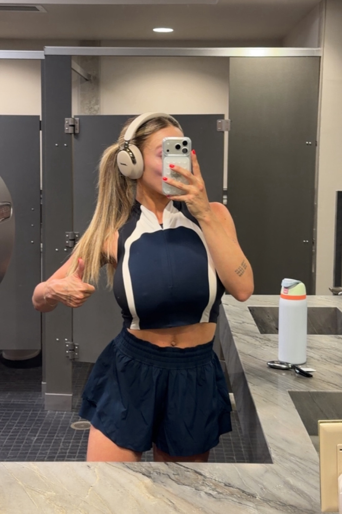 Wearing size s in top and bottom! 

#LTKfitnessgoals #LTKmomlife #LTKootd