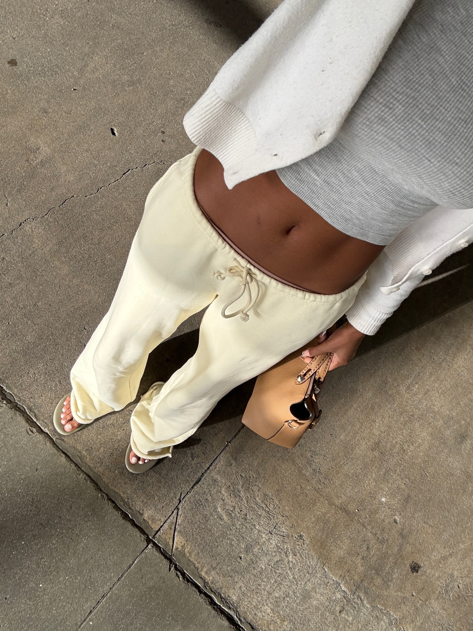 Today’s outfit details 💛 

outfit l la outfit 