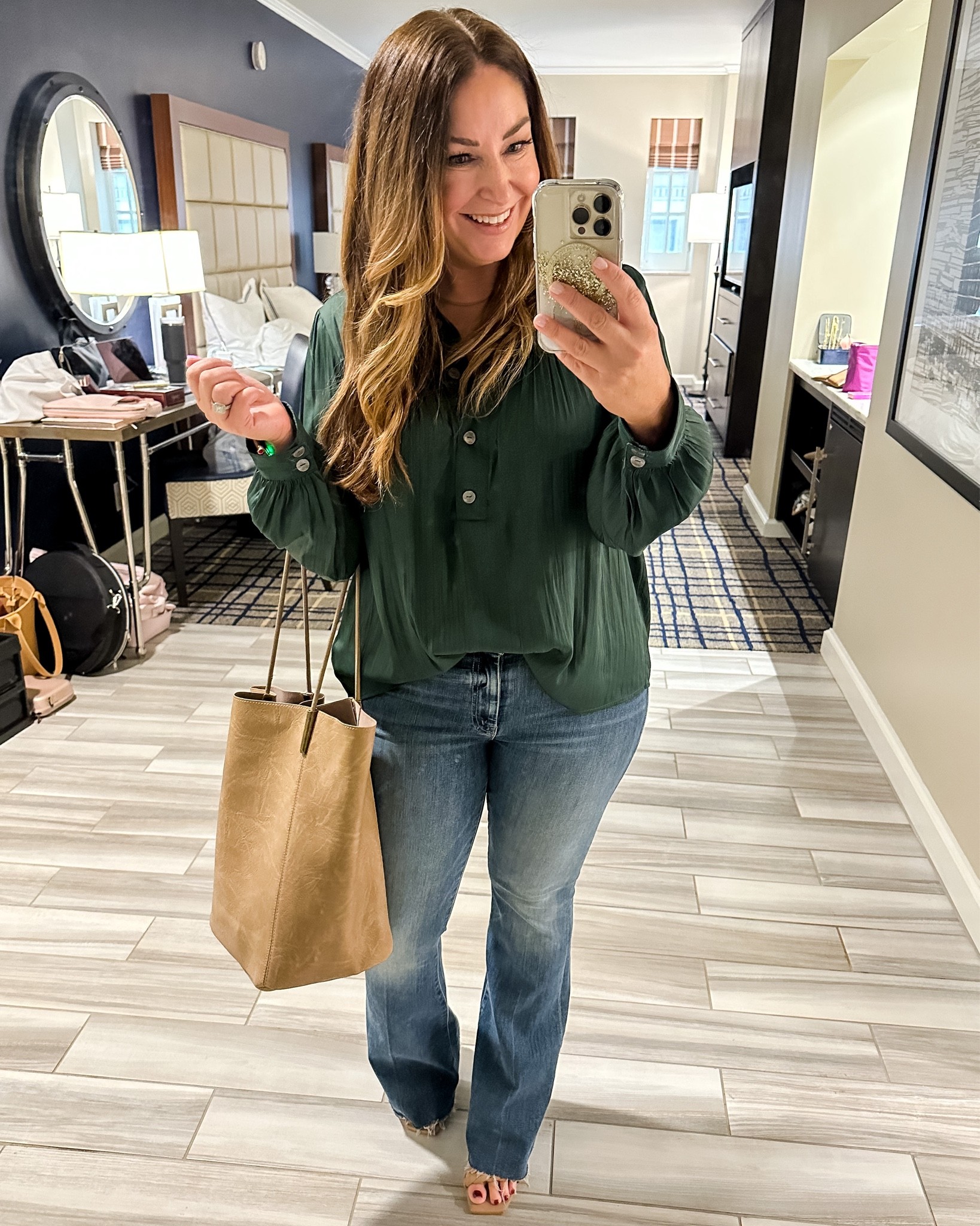 Anthropologie blouse tts, L // mother jeans sizes up, 32

Fall outfit | bootcut jeans 

#LTKcurves #LTKstyletip #LTKCon