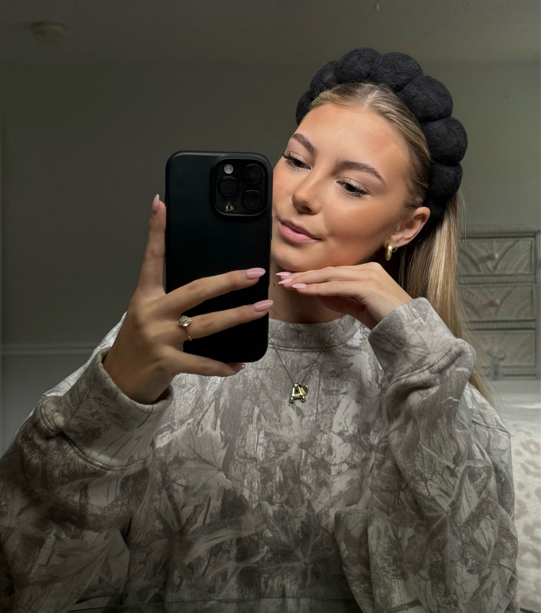 camo sweatshirt