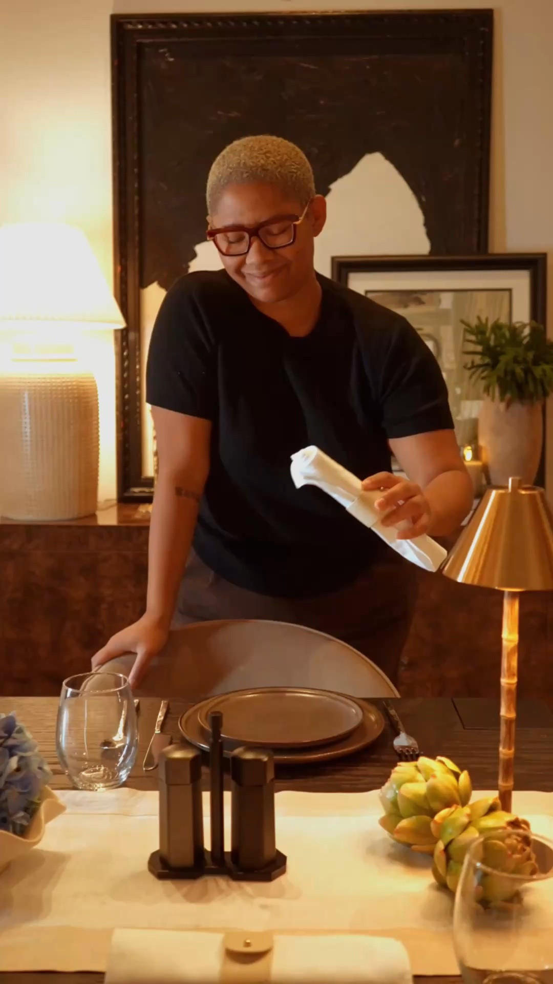 Here’s how I set the table every night to make each meal special. 

#LTKHome #LTKSeasonal