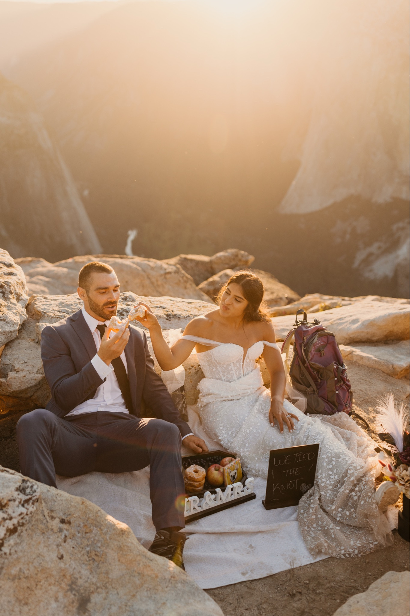 Inolvidable atardecer✨💫 Te dejo los detallitos que pusimos alrededor⬇️