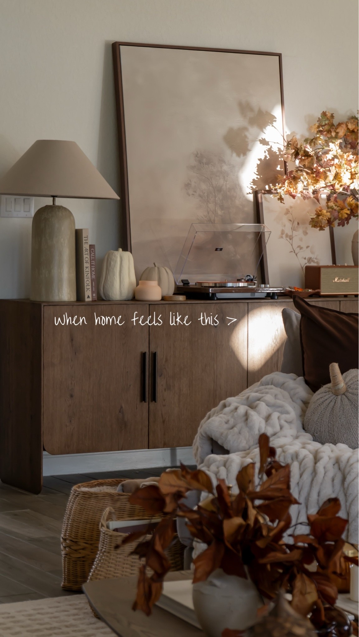 Living room looking cozy 🤎🍂

#LTKHome #LTKSeasonal #LTKSaleAlert