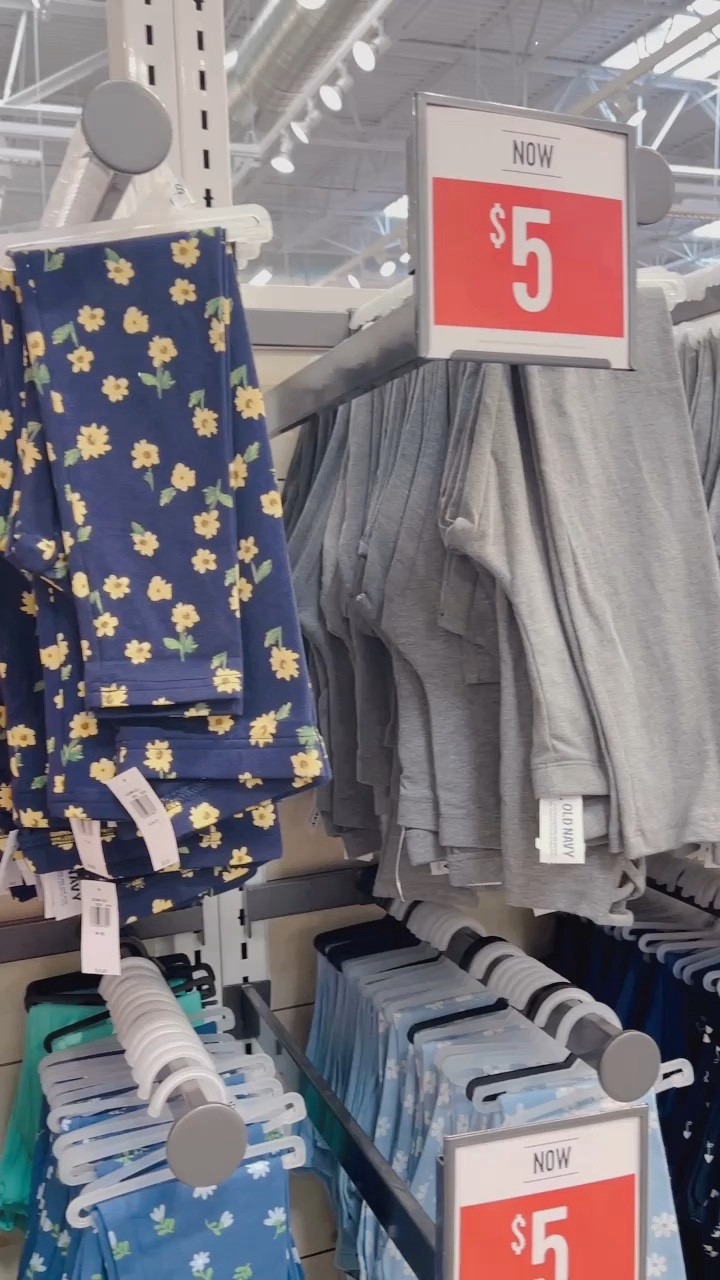 Kids leggings are on sale @Old Navy 
$5 leggings 
Girls outfits 
#justaddabow

#LTKsalealert #LTKkids #LTKSpringSale