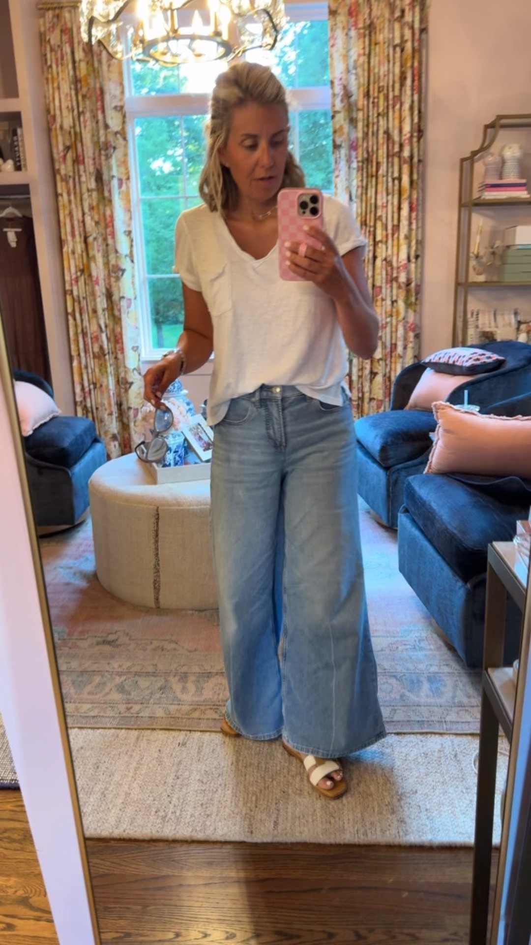 OOTD
Xs tee
Xs p jeans
8 shoes

Use code Mixandmatchmadness for 10% off loopy case 

#LTKootd #LTKdayinmylife #LTKOver40