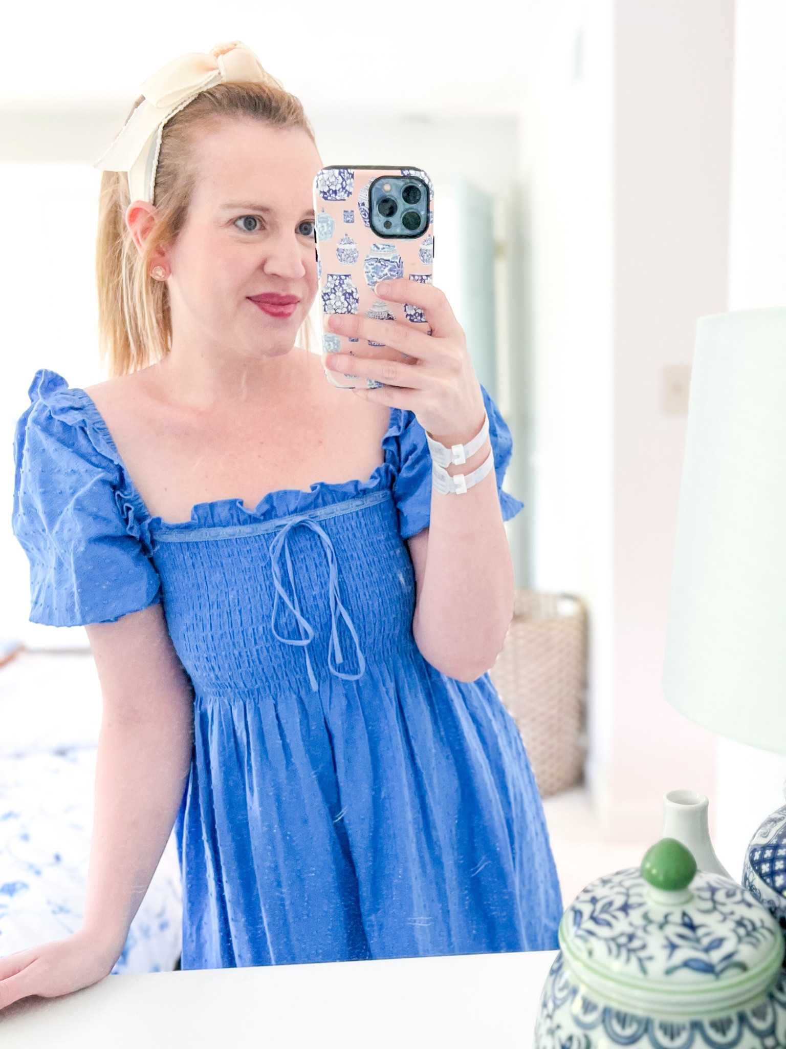 My go-to summer style 🙌🏻 Easy summer style is throwing on a dress and headband and looking 1000% put together! Hill House Home nap dresses are my fav!

#LTKSummerSales #LTKWorkwear #LTKSeasonal