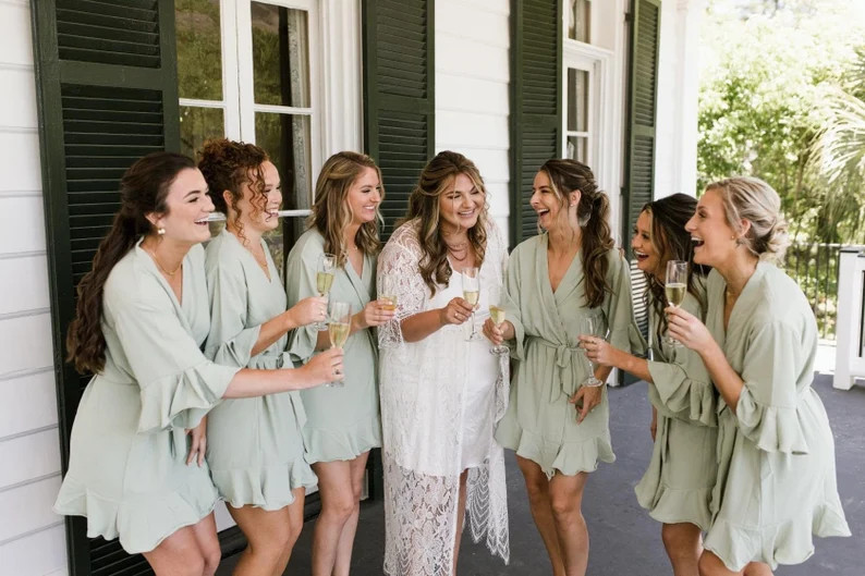 Ruffle Robe  Set of Bridesmaid Robes  Bridal Party Robes  | Etsy | Etsy (US)