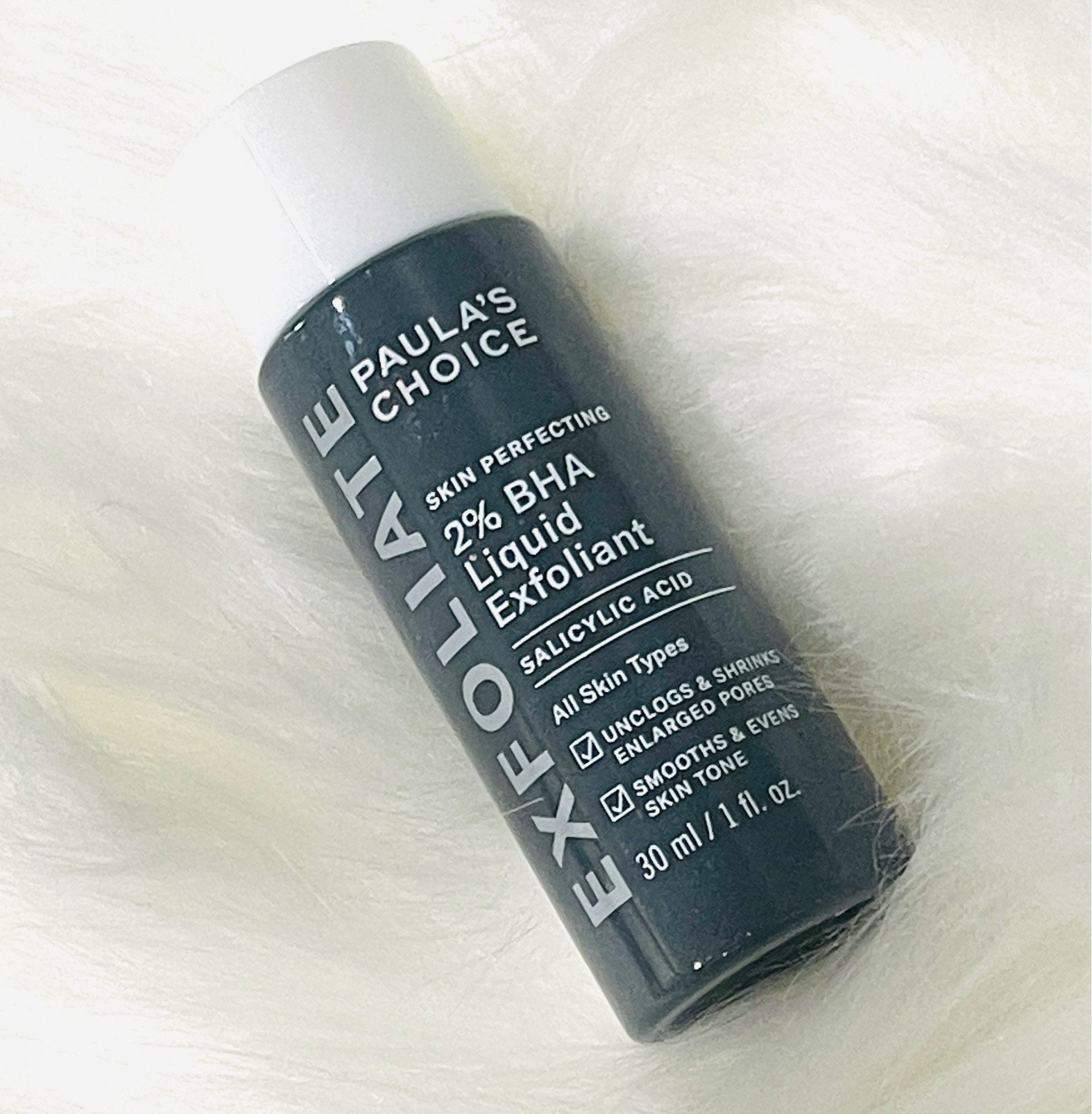 Paula’s Choice on Sale!🤗 20% off sitewide love this BHA liquid exfoliant it has Salicylic acid that exfoliates and clears the pores for that smooth skin!😘😘 I use this before my moisturizer and love the gentle non drying feel of this baby😚






#ltkseasonal #ltkholiday #ltkstyletip #ltkgiftguide #paulaschoice #skincare #skincareproducts #skincarejunkie #beautyproducts #antiaging #exfoliant #salicylicacid #ltkunder50

#LTKCyberweek #LTKbeauty #LTKsalealert