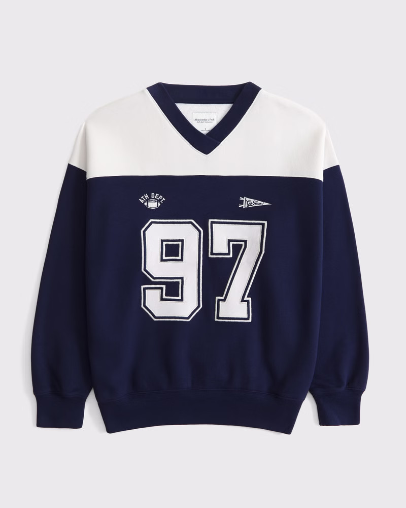 Abercrombie & Fitch Women's Go Sports Vintage Sunday Crew in Navy - Size S | Abercrombie & Fitch (US)
