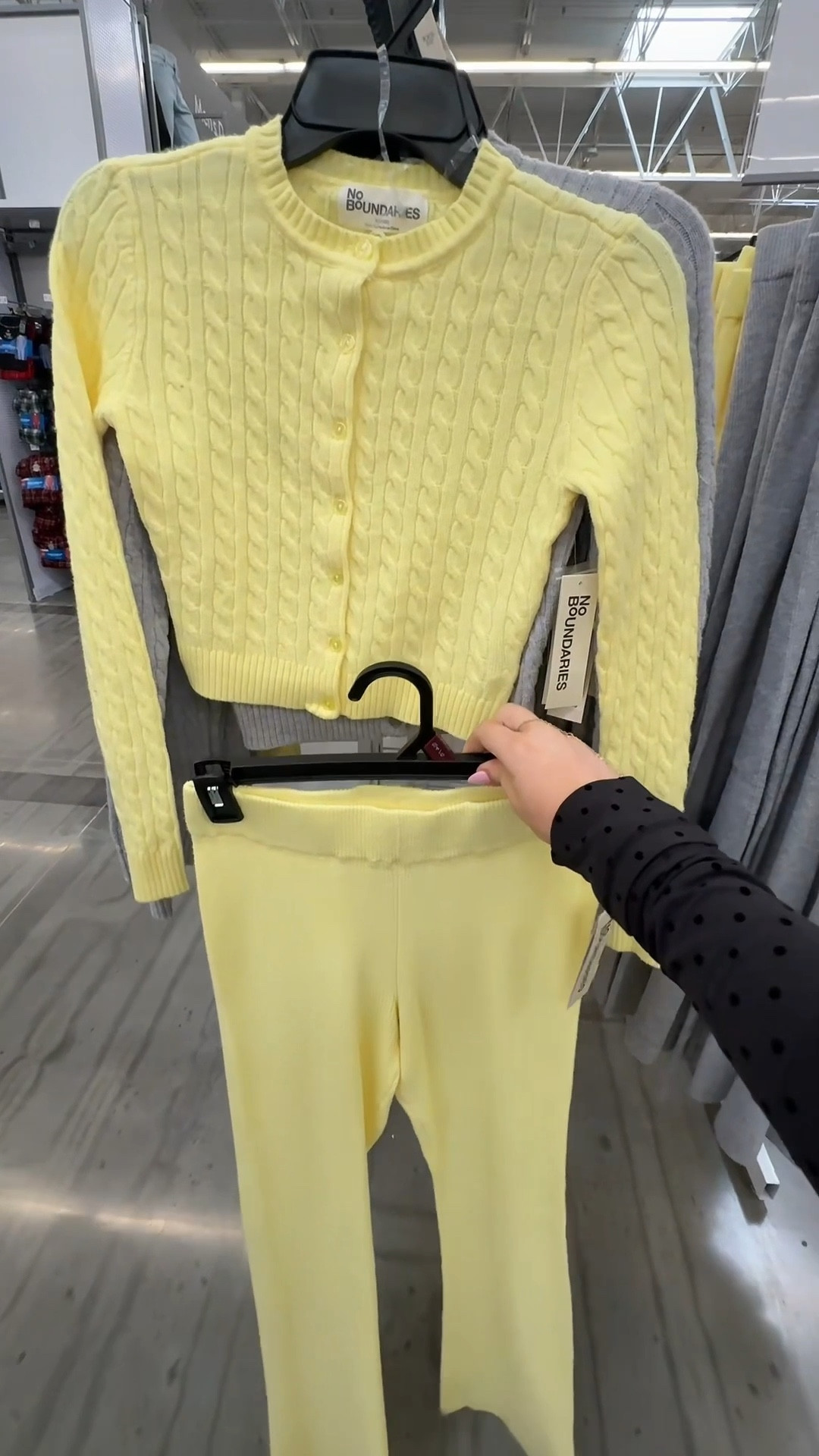 Walmarts finds pt.3 💘💘💘

#LTKSeasonal #LTKHome #LTKSaleAlert