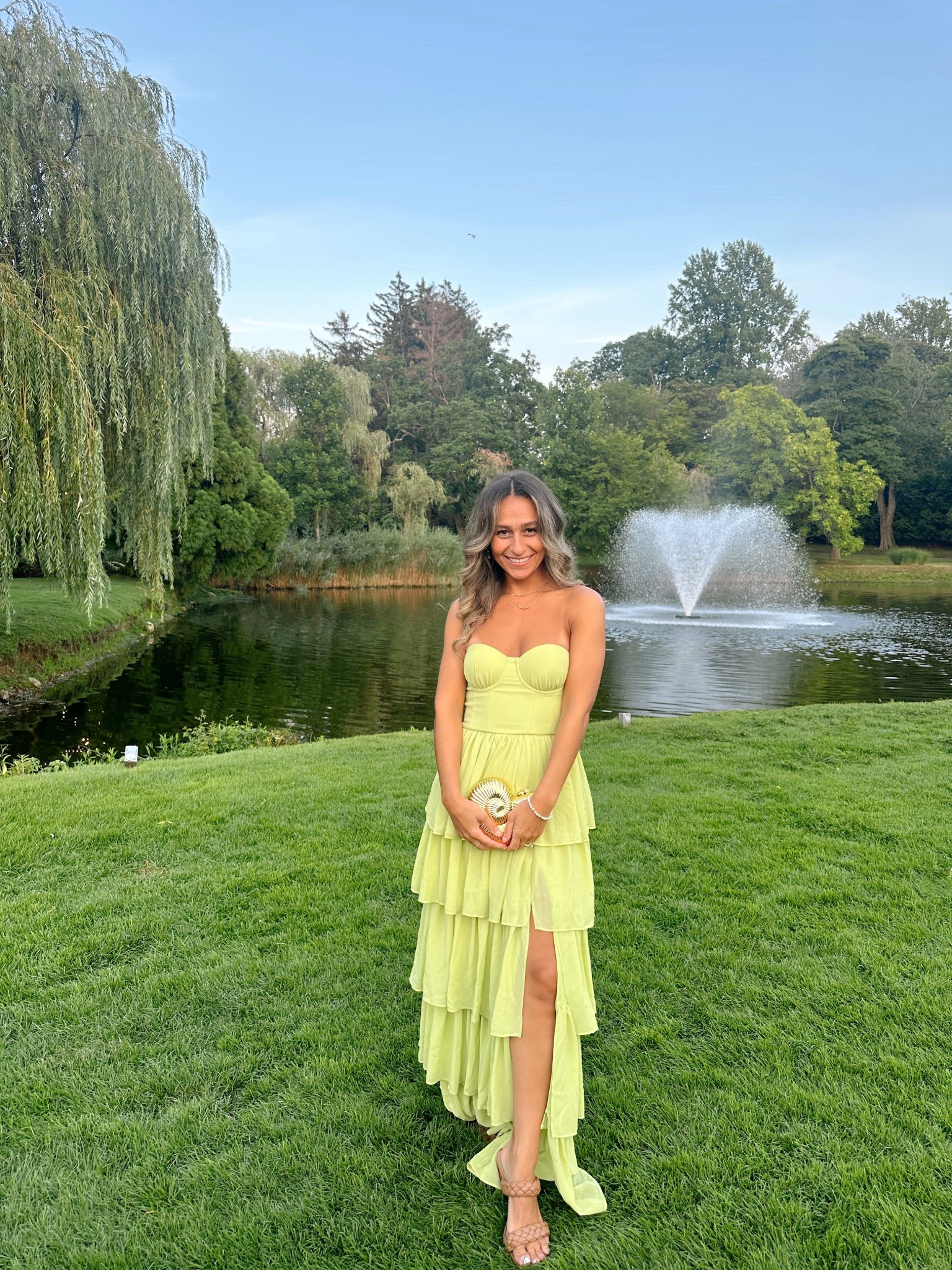 Wedding guest dress #revolvedress #loverandfriendsdress #weddimgguest 