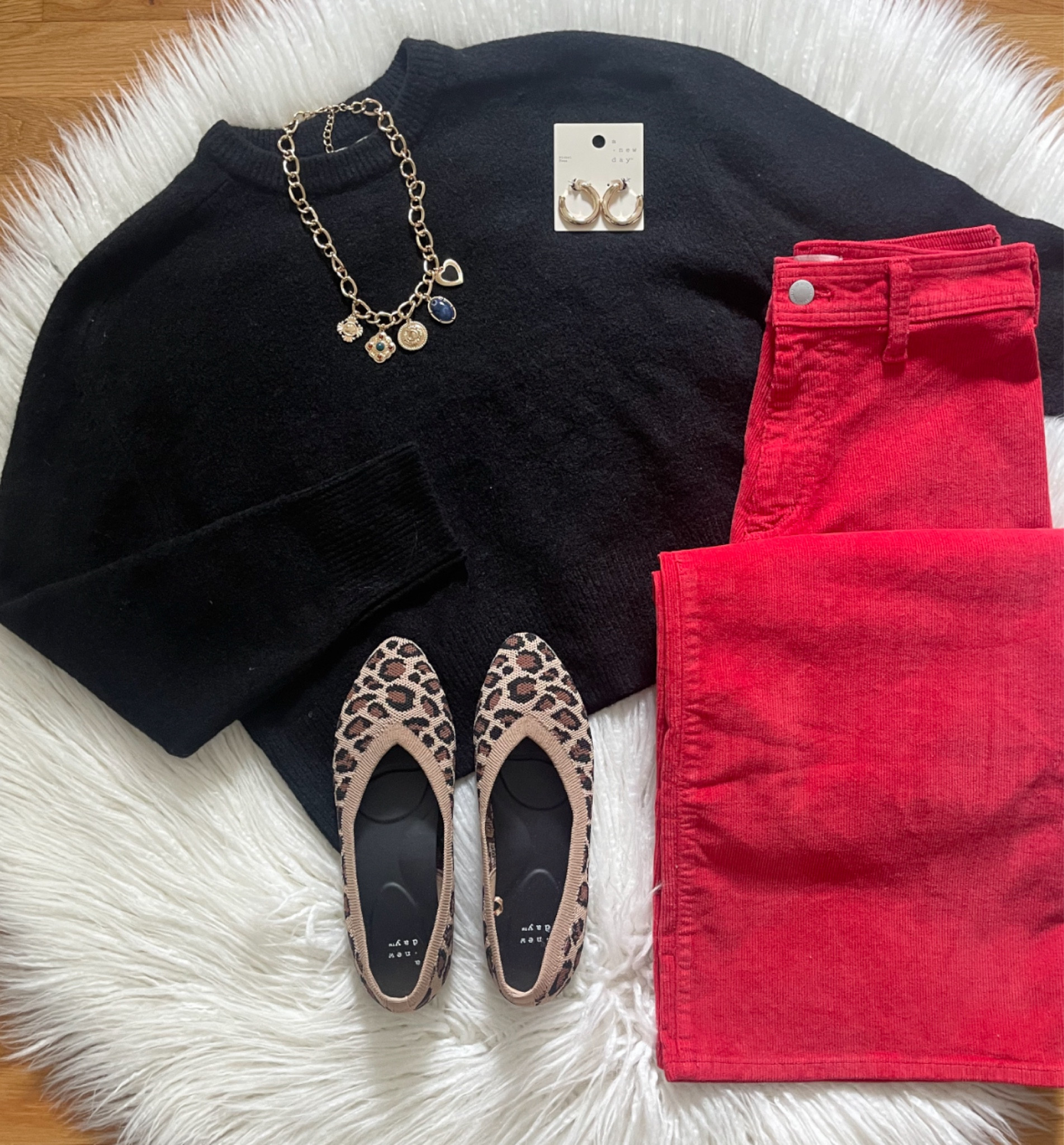 Target Circle Week continues!  This Cozy Pullover Sweater is on sale for $17.50!  These Corduroy Pants are on sale for $19.60!  Everything here is linked for you ❤️ Check my stories for more!

#LTKSaleAlert #LTKFindsUnder50 #LTKStyleTip