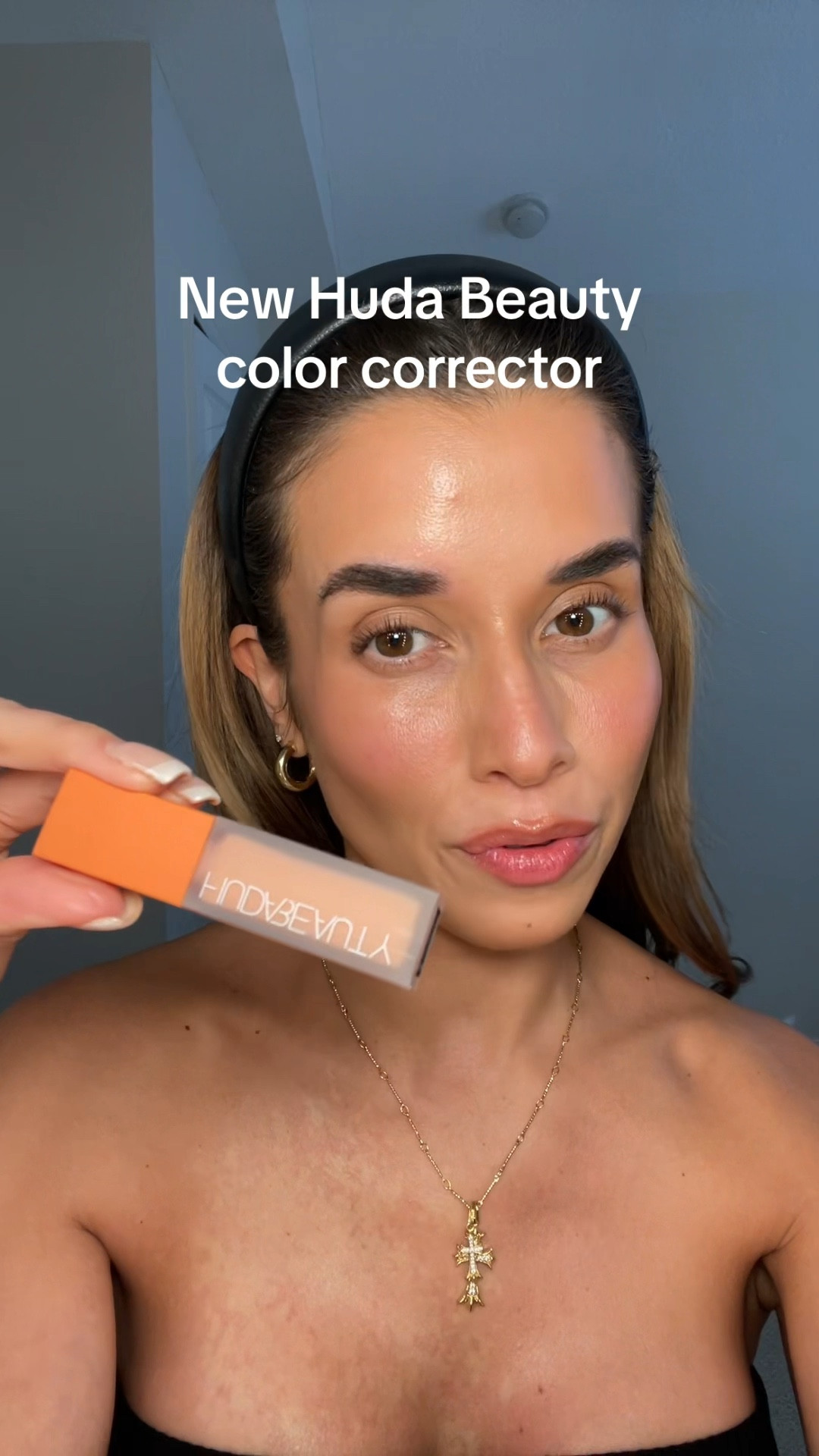 FAUXFILTER Under Eye Color Corrector - HUDA BEAUTY