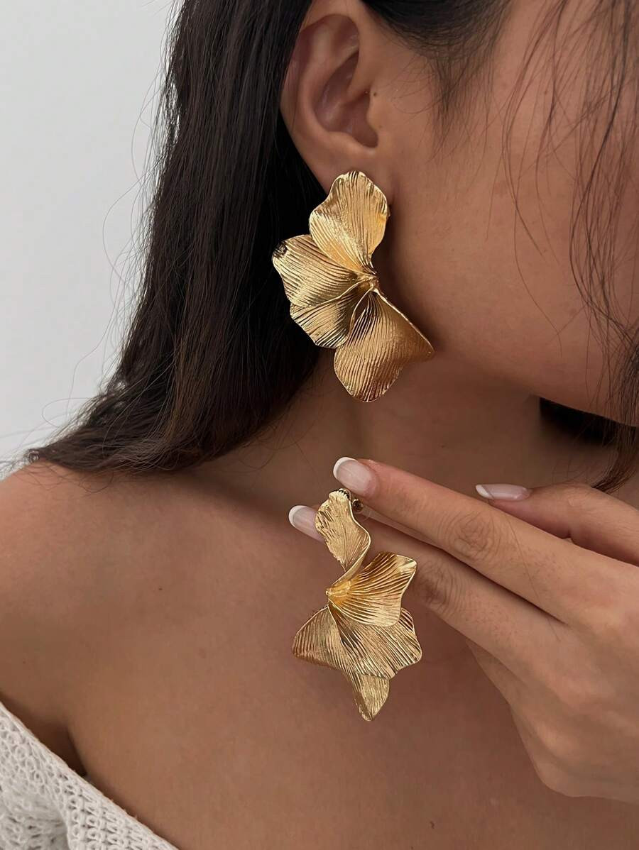 1pair Vintage Metal Flower & Leaf Design Earrings, Daily Wear Jewelry Accessories For Women | SHEIN