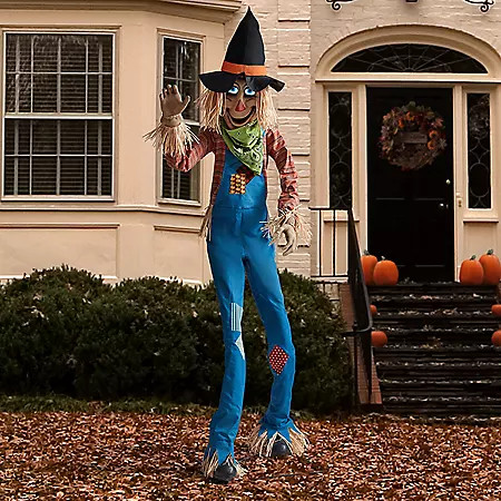 Member's Mark Pre-Lit 8' Towering Scarecrow | Sam's Club