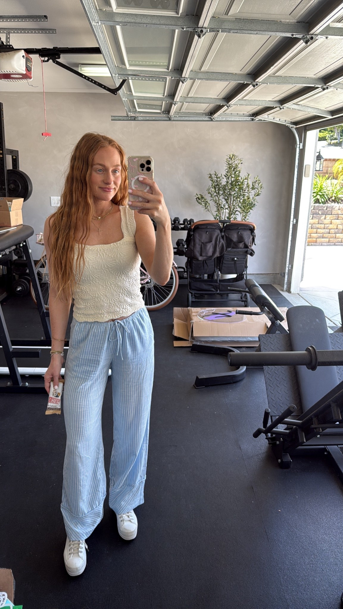 Mom ootd. Linen pants 

#LTKStyleTip #LTKActive #LTKSeasonal