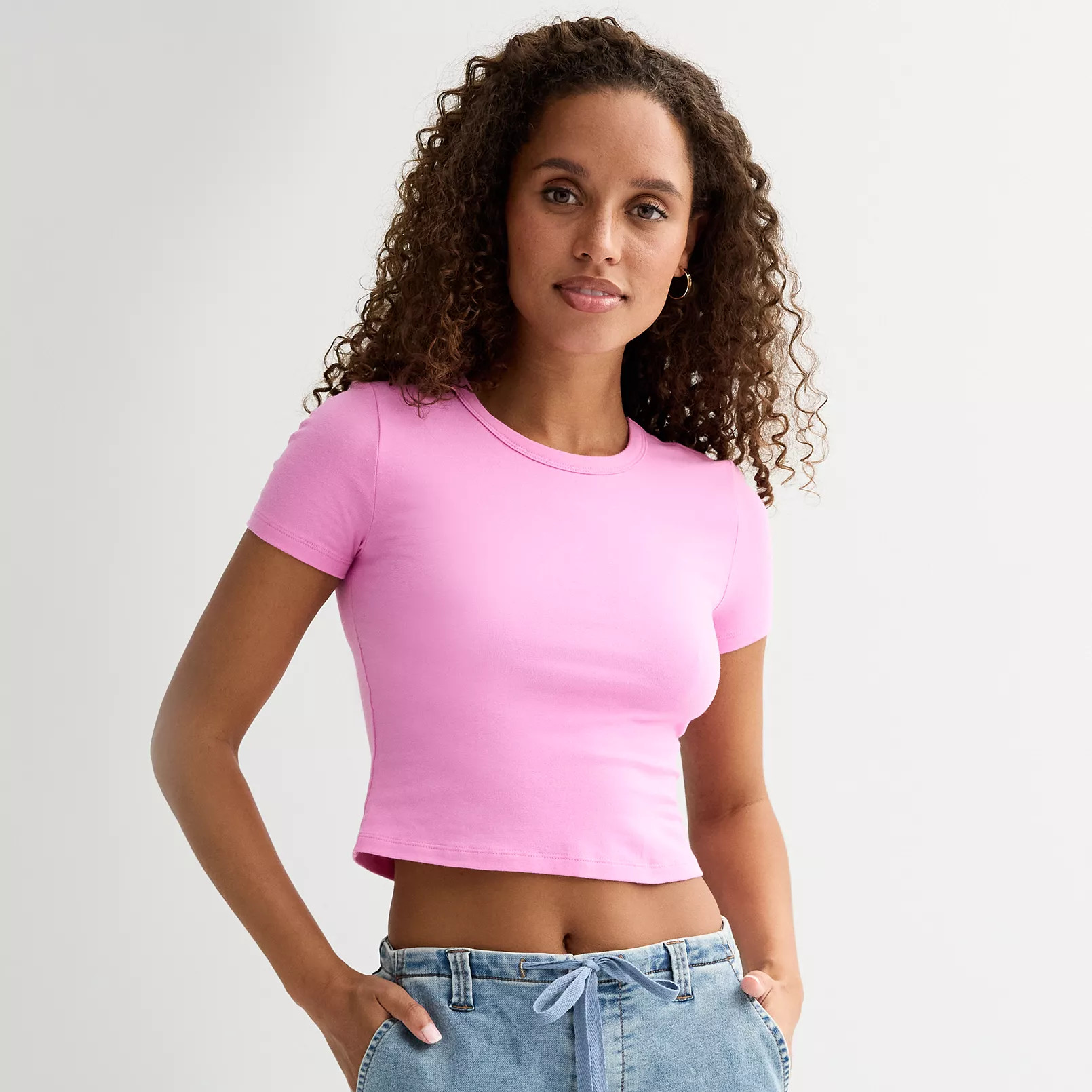 Juniors' SO® Cropped Crewneck T-Shirt | Kohl's