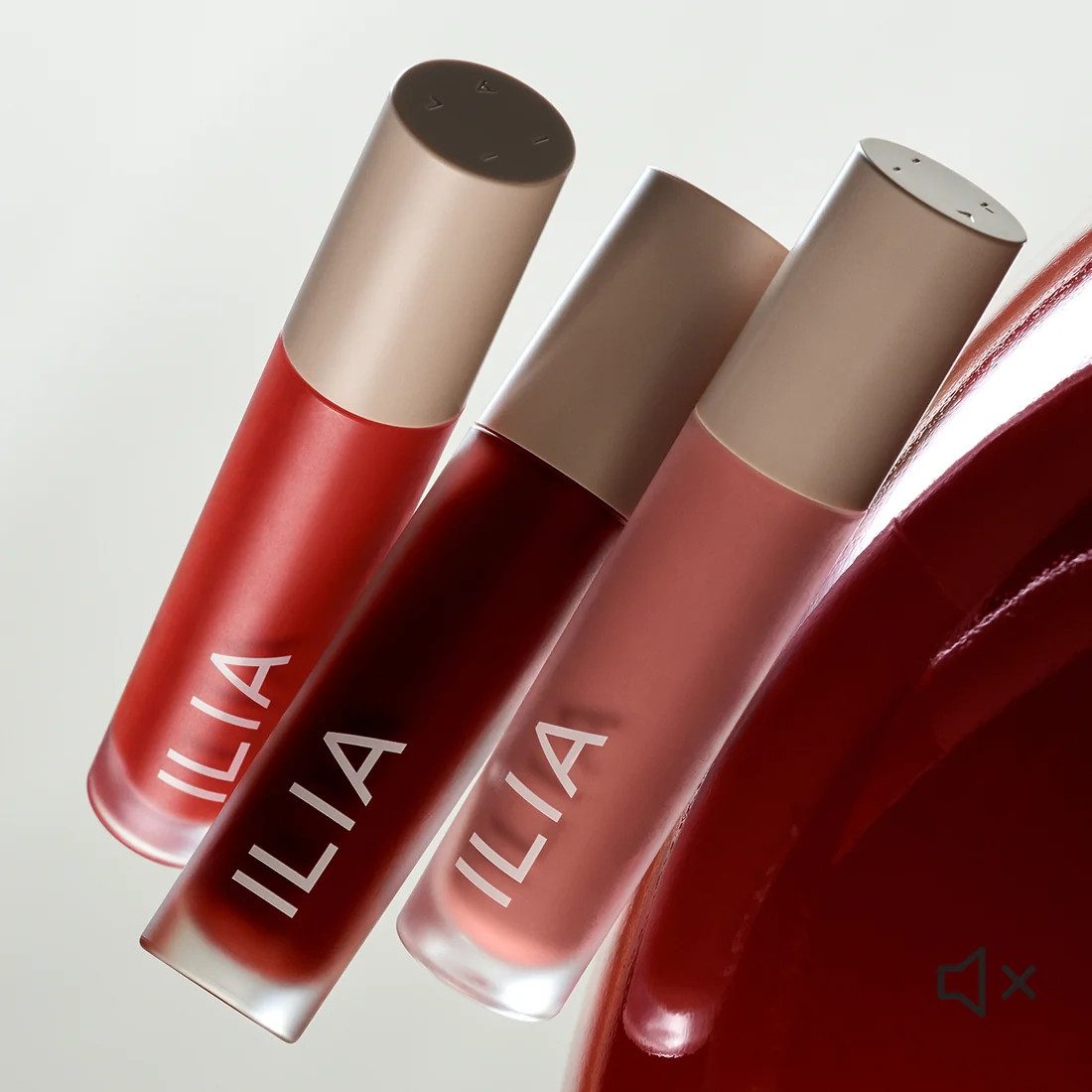 Overglaze Hydrating Lip Gloss | Long-Lasting Lip Glosses | ILIA Beauty | ILIA Beauty