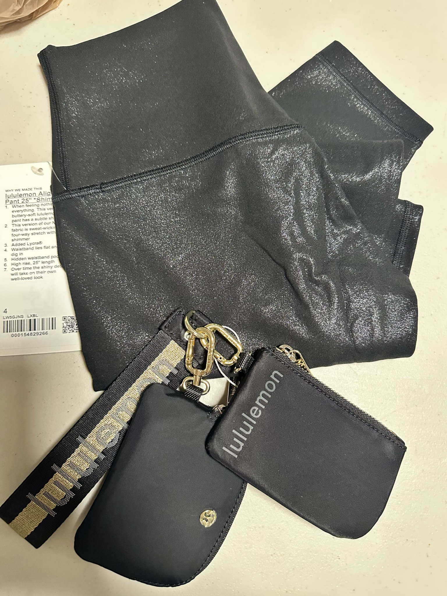 Lululemon sale order has arrived!  So much better in person.  
*
#pouch #leggings #wristlet #travel #onthego

#LTKFindsUnder100 #LTKActive #LTKFindsUnder50