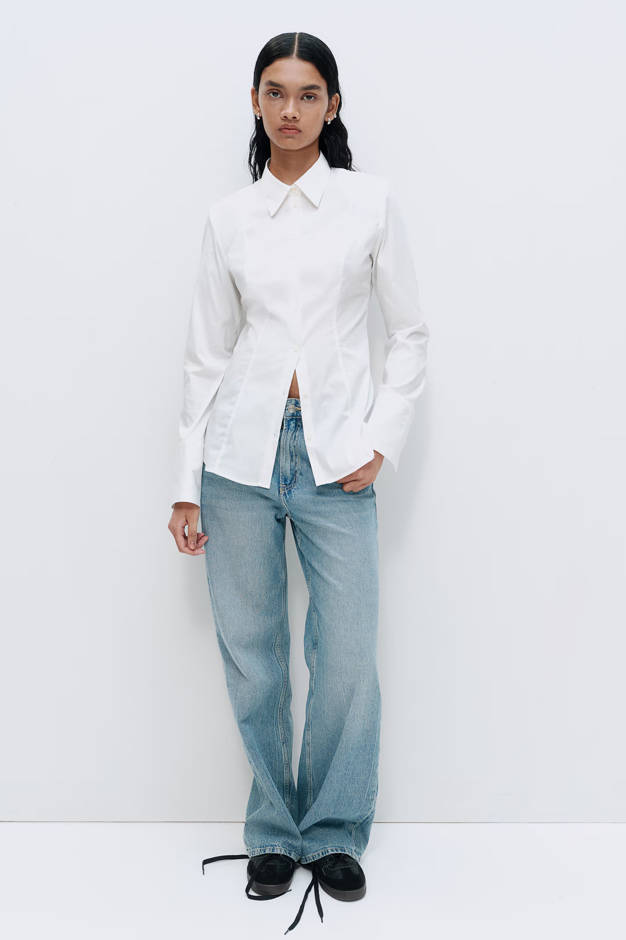 Shoulder-pad tapered-waist shirt | H&M (UK, MY, IN, SG, PH, TW, HK)