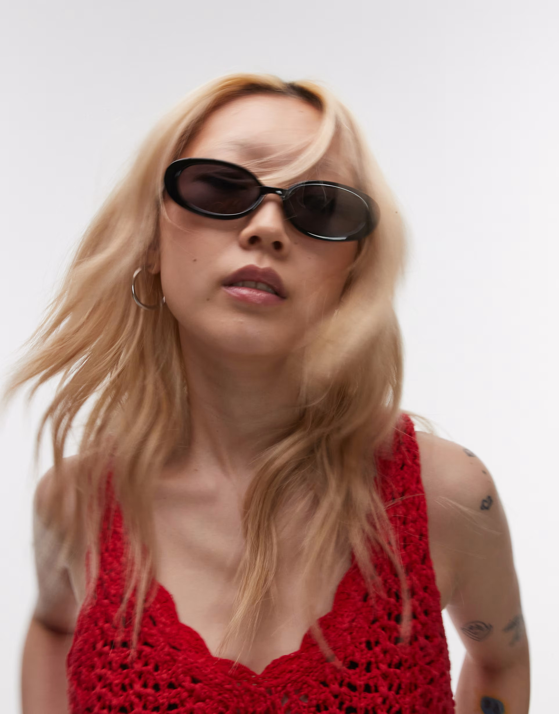 Topshop Kos oval sunglasses in black | ASOS | ASOS (Global)