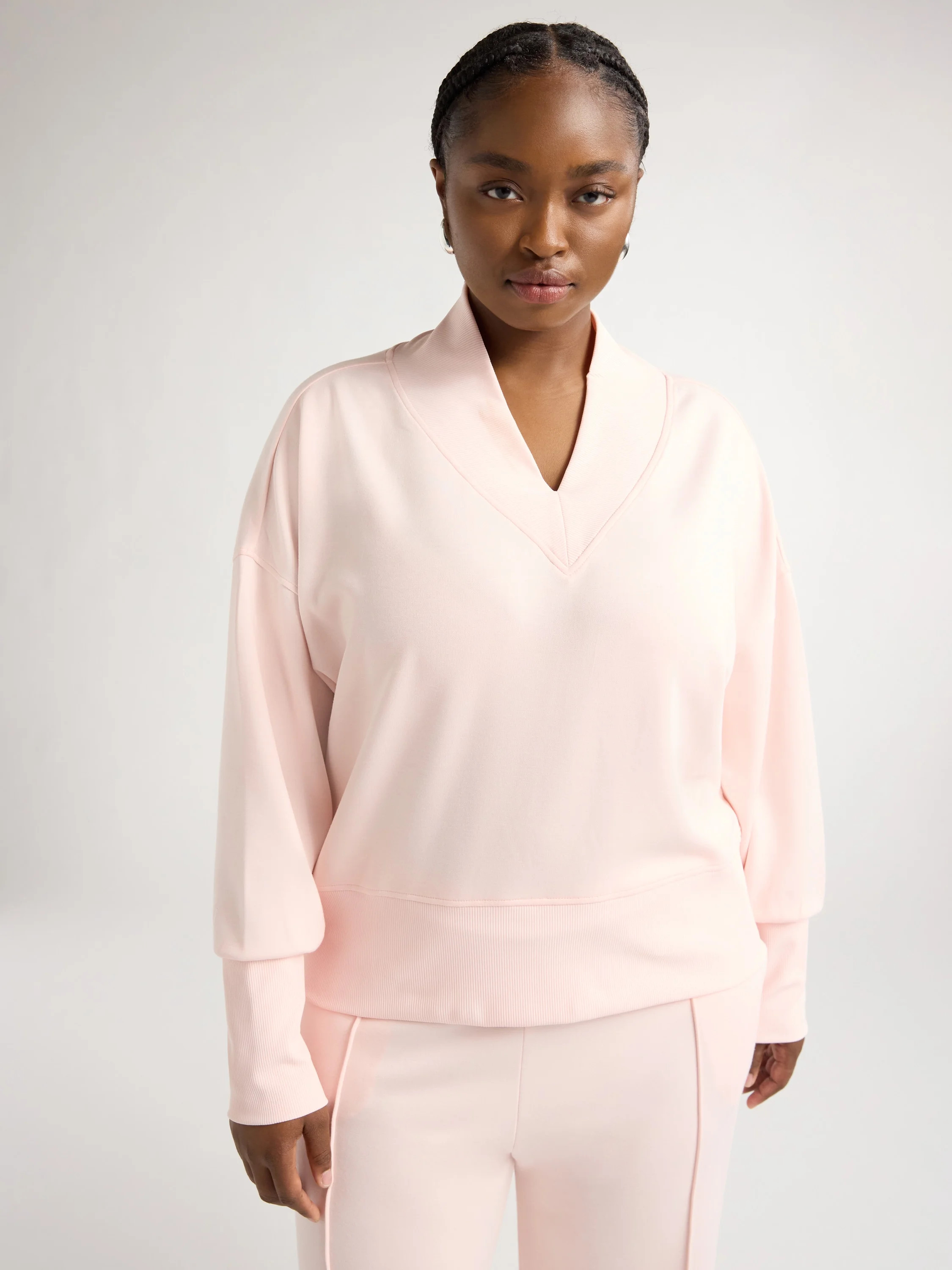 Scoop Women's and Women's Plus Ultimate ScubaKnit V-Neck Sweatshirt, Sizes XS-4X | Walmart (US)