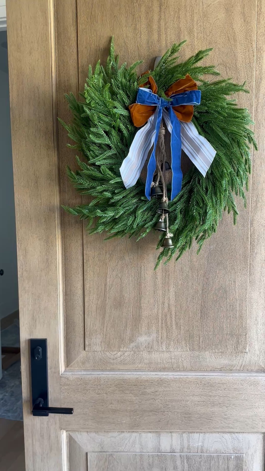 Love this coastal Christmas wreath with three different ribbons and multiple bells and it’s on sale right now 

#LTKHome #LTKFindsUnder50 #LTKSaleAlert