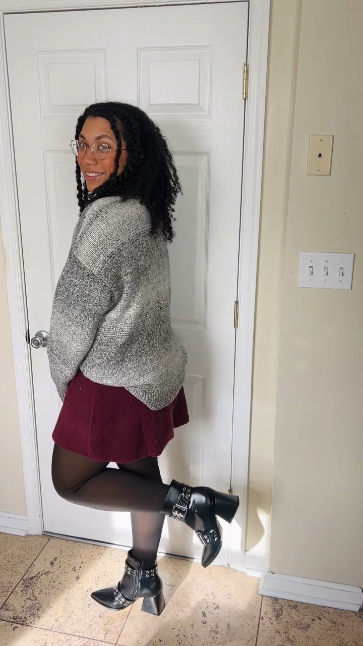 It's day 3 of winter outfits
🫶🏽Feeling pretty festive today!

#fleecelinedleggings #amazonfashion #midsizefinds #winterfashion #winteroutfit #Itk #midsizestyle #midsizefashion #Itkmidsize #Itkfindsunder50
#Itkfindsunder100 #legwarmers #winterwonderland #winteroutfit
Midsize winter outfits
Fleece-lined tights for winter Cute and cozy winter outfits
Winter layering ideas for midsize
Trendy fleece-lined leggings
Chic winter style for midsize Casual cute winter wardrobe