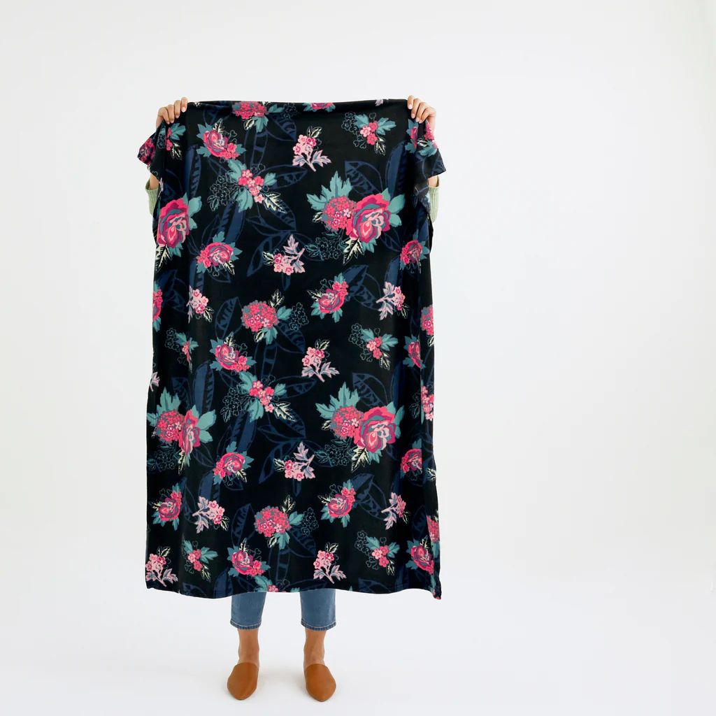 Packable Fleece Blanket | Vera Bradley
