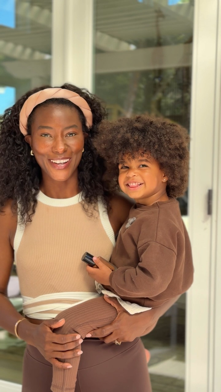 Never have I been able to do a shade match online that actually works, until now! The hype is there for a reason -- loving Il Makiage's foundation!! Can you believe this match?

natural foundation, perfect match foundation,  

 #LTKgrwm #LTKselfcare #LTKBeauty