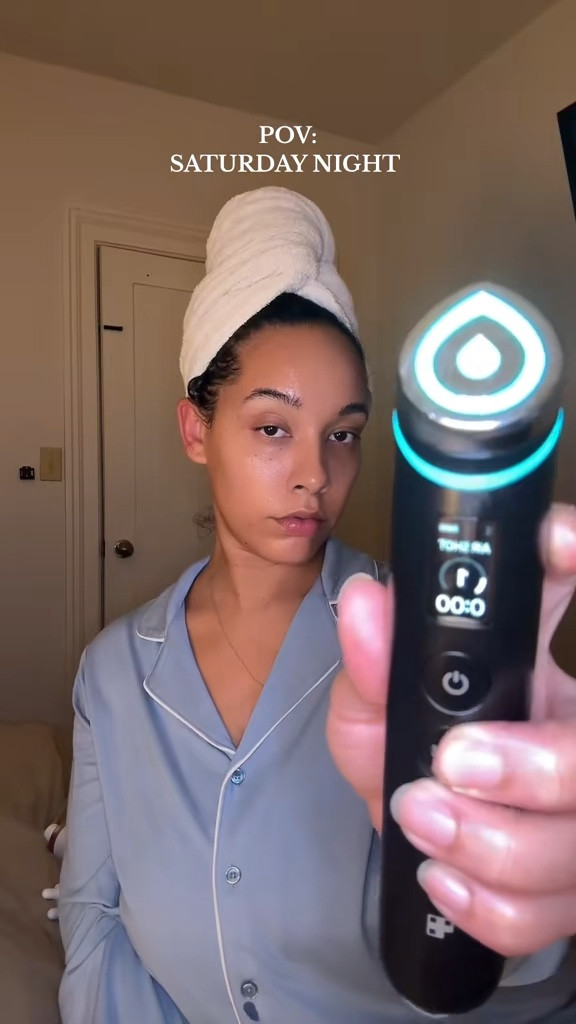 I can’t live without my Medicube Age-R Booster Pro! 

#LTKBeauty #LTKStyleTip #LTKGiftGuide