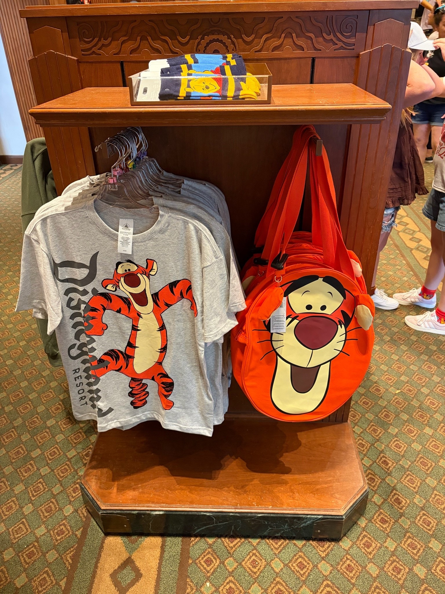 Tigger shirt and big tote from Disneyland 🧡

#LTKSeasonal #LTKTravel