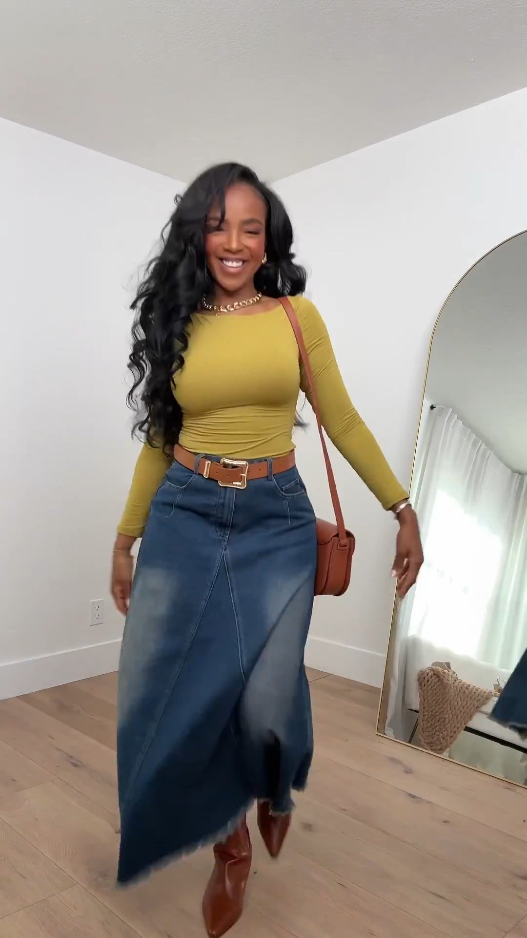 Scroll to shop! ✨ Everything from this look is linked below. 👇🏽    

Wearing: Size Small | 5’4” | 140 lbs | Denim 2 Long

📲   Download the FREE LTK app & follow me (@kirasfashionfinds) to shop all my daily finds.  #LTKootd #LTKPetite #LTKU