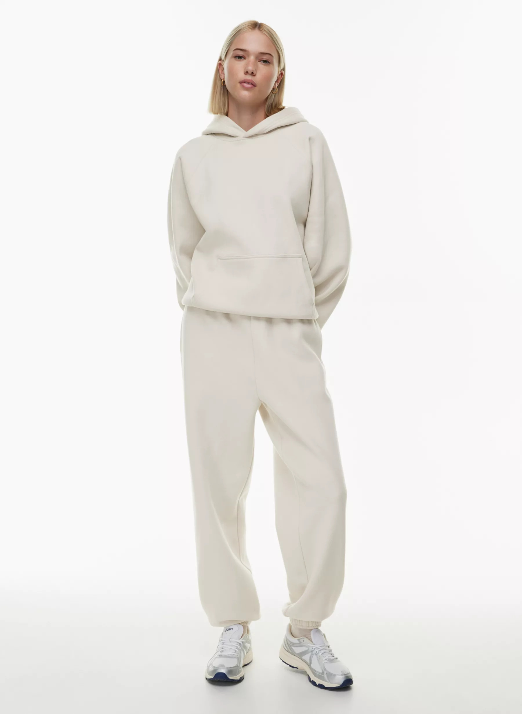 COZY FLEECE MEGA SWEATPANT | Aritzia