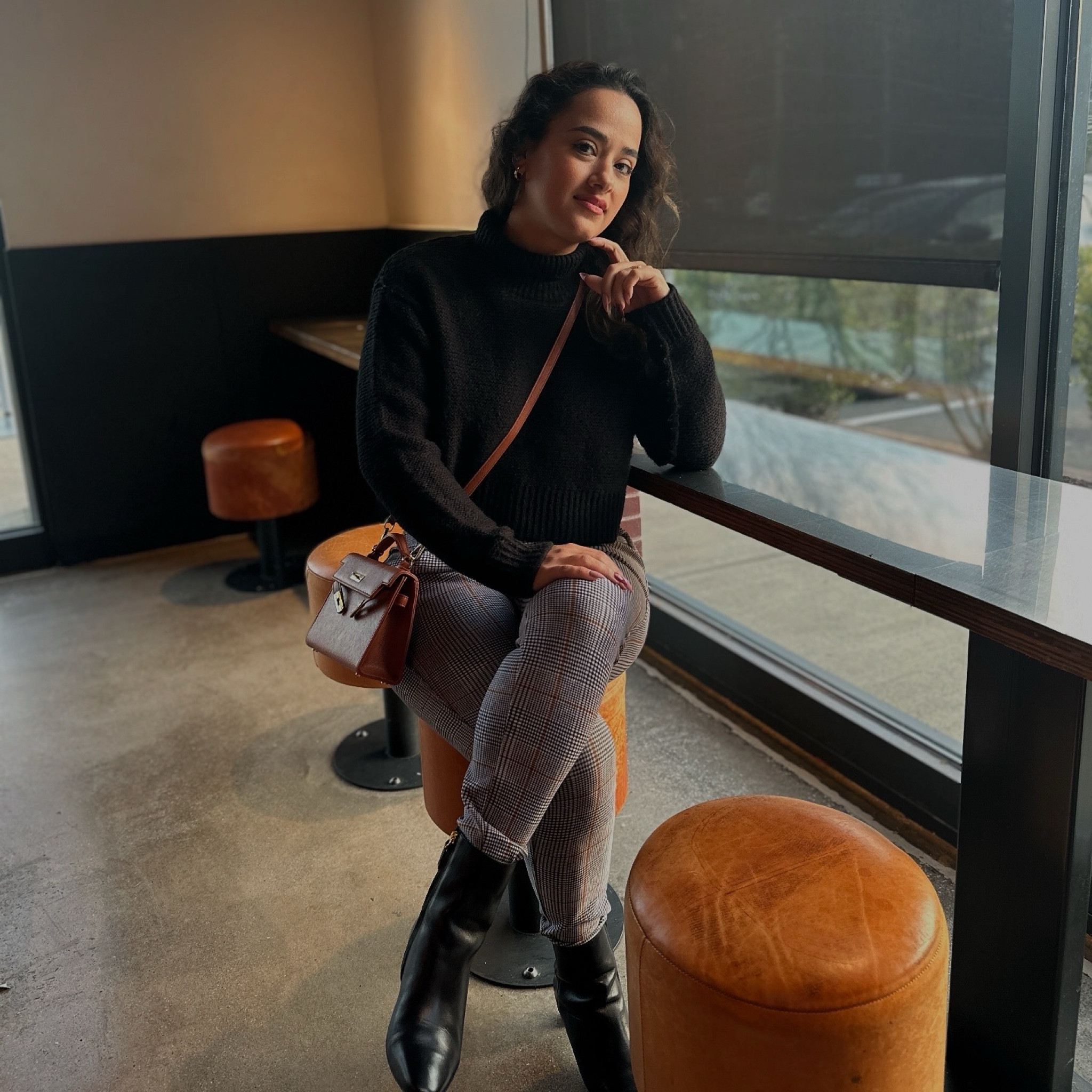 Chic and cozy vibes ☕✨ Perfectly pairing classic plaid with sleek black details for a coffee date look! #OOTD #StyleInspo



#LTKHoliday #LTKOver40 #LTKSeasonal