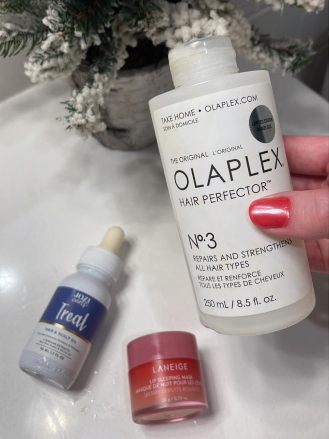 Self care essentials 🧖‍♀️

#hair #haircare #ltkhair 

#LTKGiftGuide #LTKunder100 #LTKbeauty