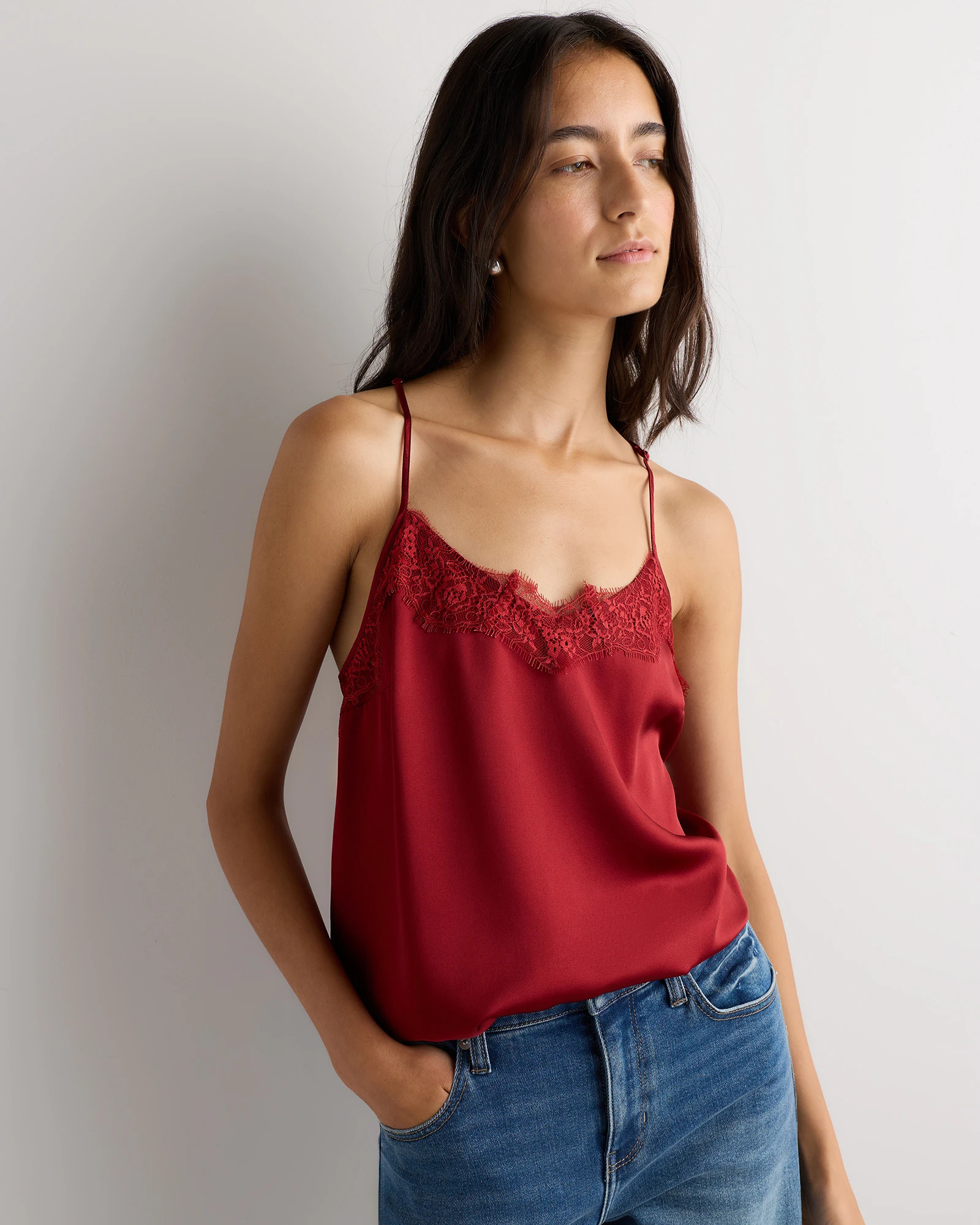 Quince | Women's Lace Cami in Black, Size Large, Silk | Quince