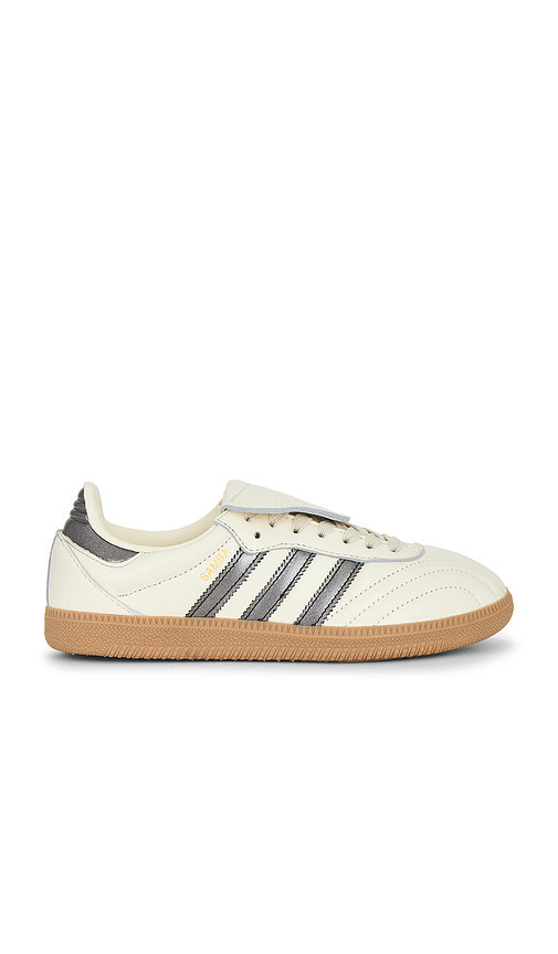 adidas Originals SAMBA LT è¿�åŠ¨éž‹ â€“ Cream White Core Black & Gum. å°ºç � 8.5 (also â€“ 7, 7.5, 8). | Revolve Clothing (Global)